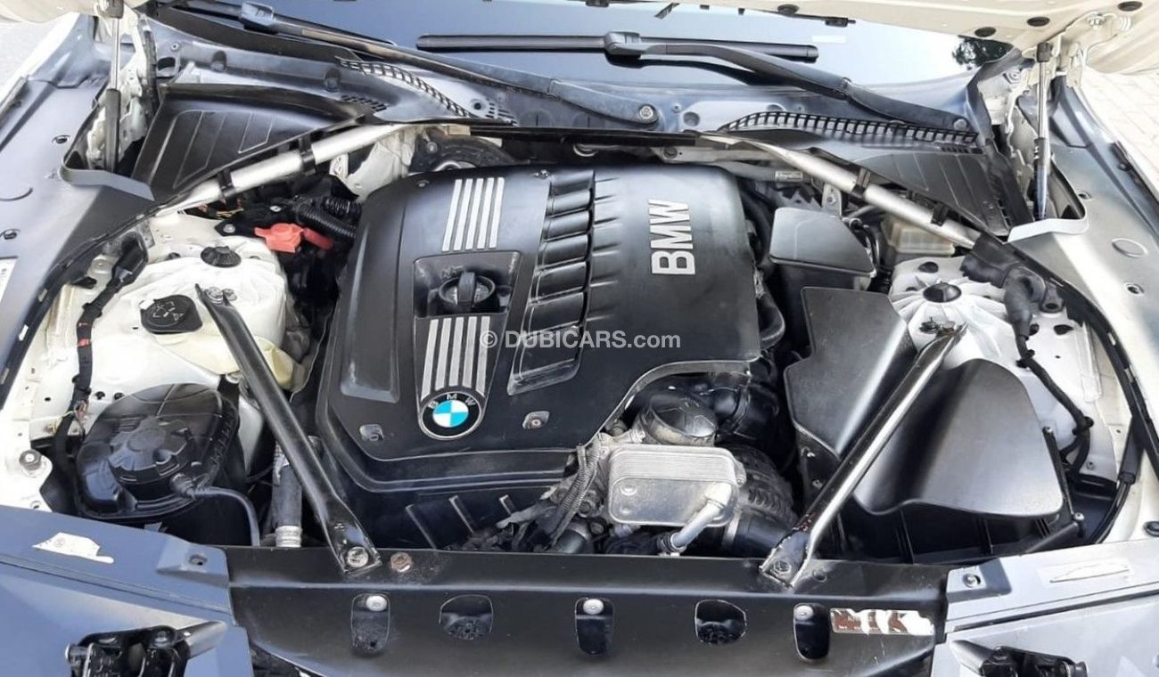 بي أم دبليو 730Li LI - 2015 - UNDER WARRANTY - IMMACULATE CONDITION