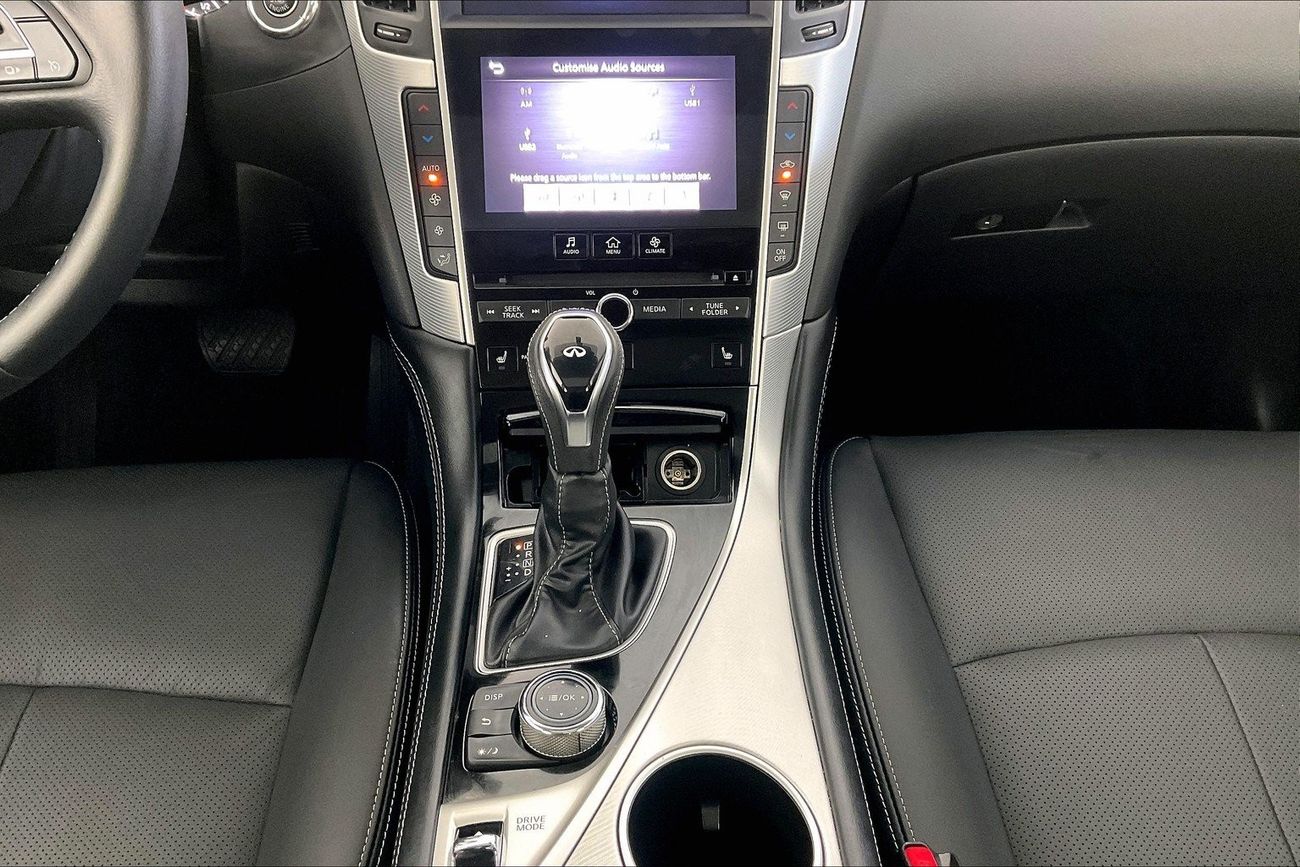 Infiniti Q50 Premium / Luxe | Guaranteed Warranty | 0 Down Payment