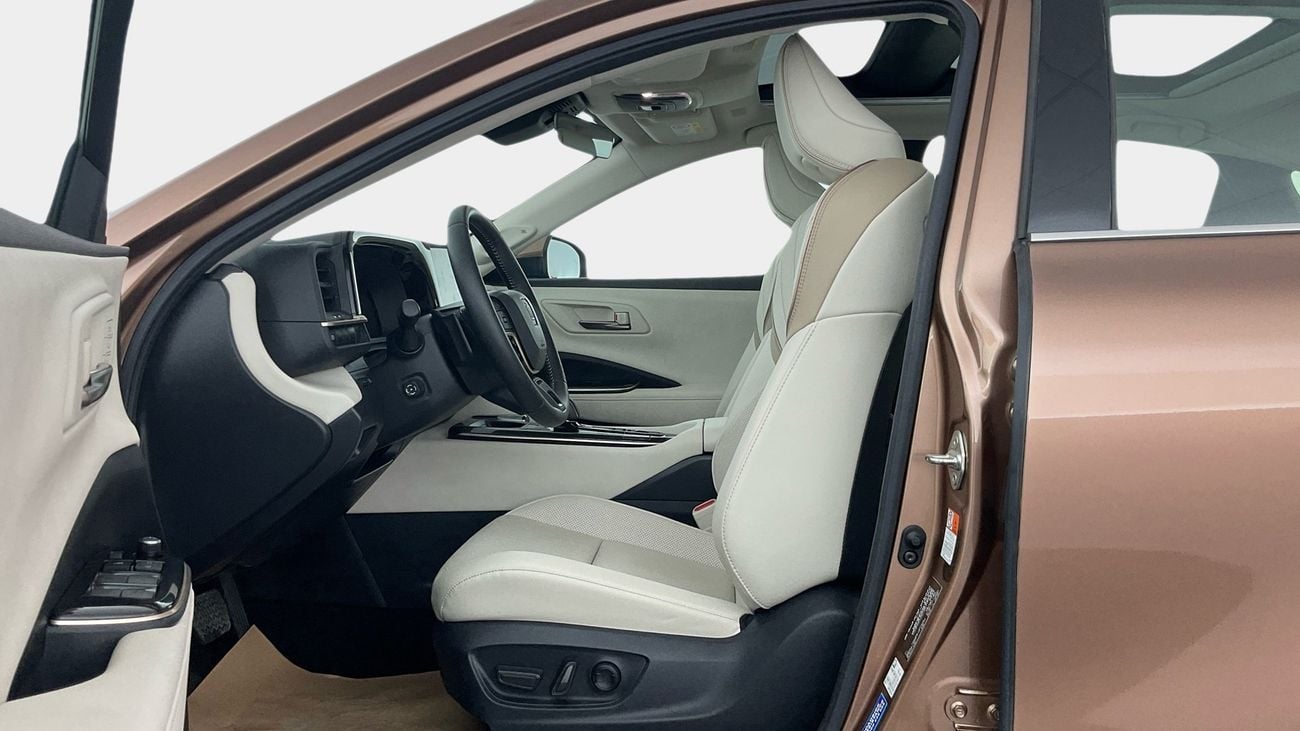تويوتا كراون 2.4 HEV LTD AUTO PLATINUM RA | شامل الضمان | 0 ﺪﻔﻋﺓ ﺃﻮﻟﻯ