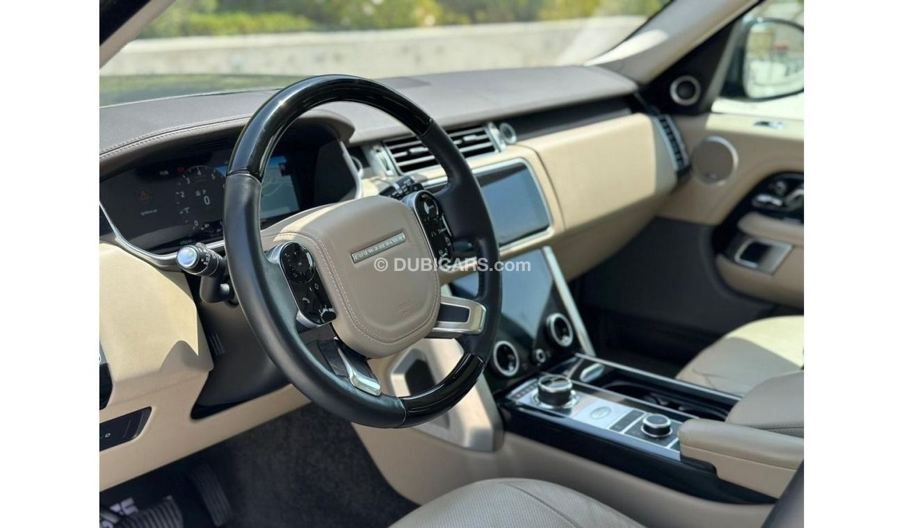 Land Rover Range Rover Range Rover Vogue HSE  P380 V6 Panoramic  2019 GCC  Full Service History  Under Warranty