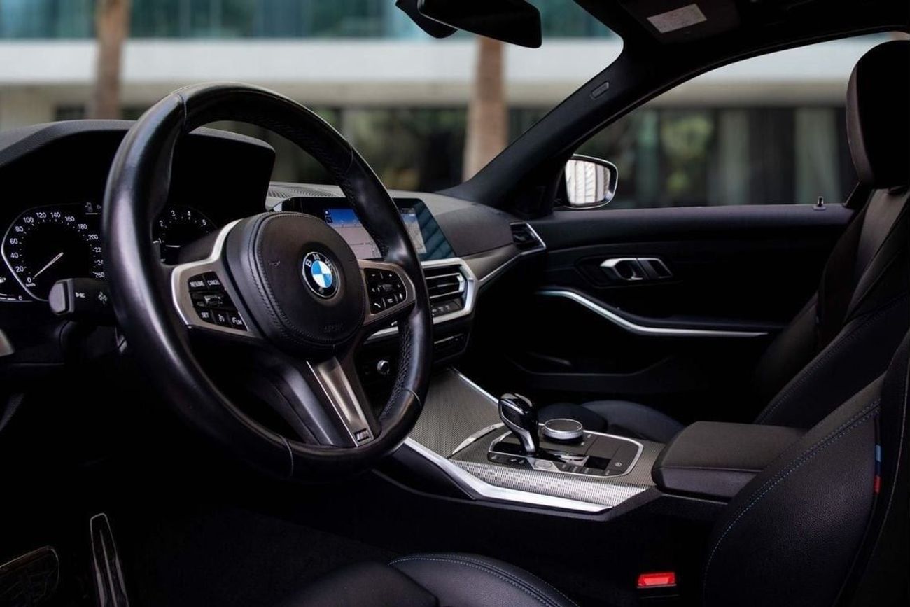 BMW 330i M-Sport | 3,133 P.M  | 0% Downpayment | Alcantara Seats!