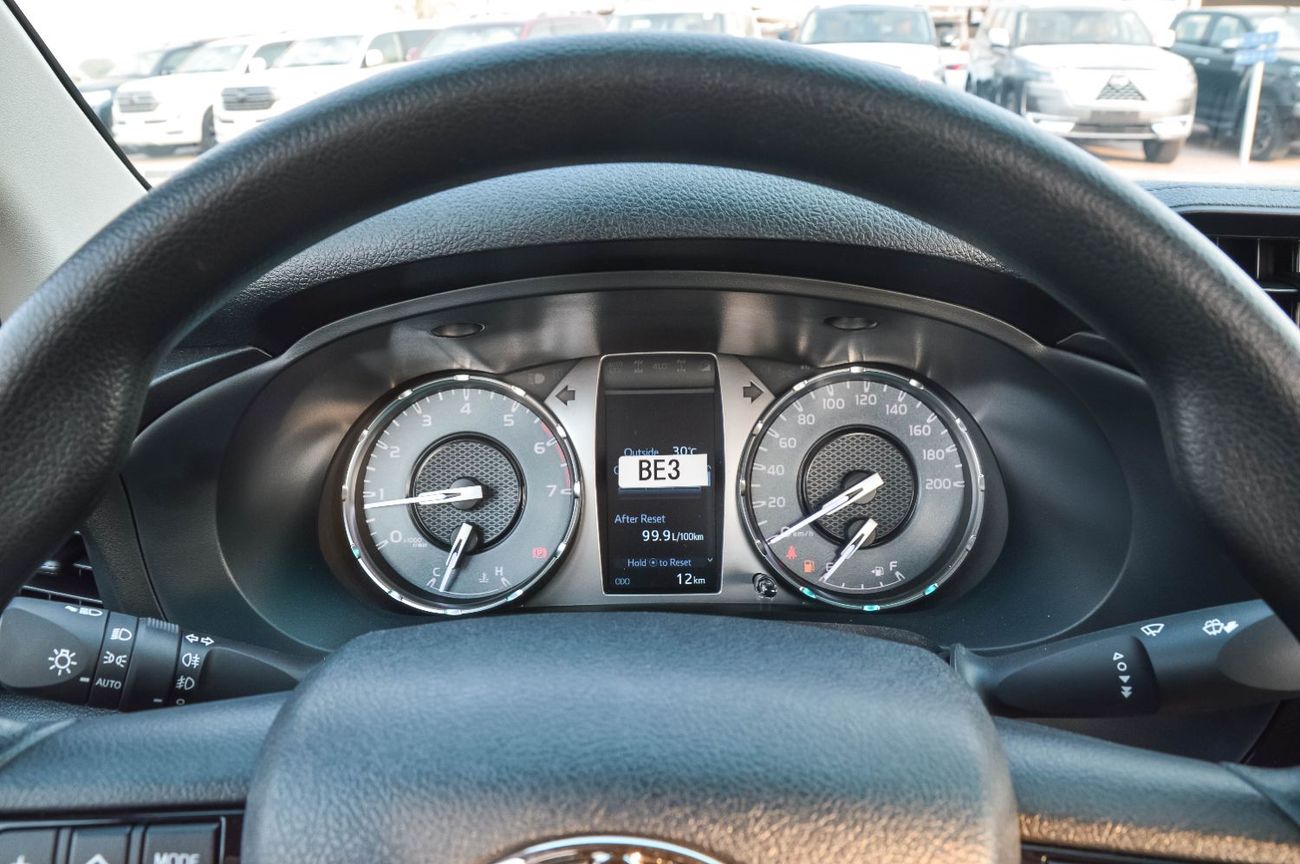 تويوتا هيلوكس TOYOTA HILUX 2.7L RWD PETROL PICKUP 2025