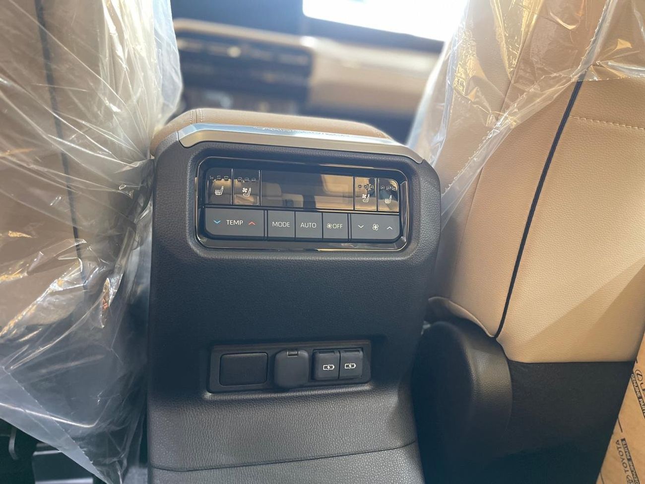 Toyota Prado PRADO LUXURY 2.4L