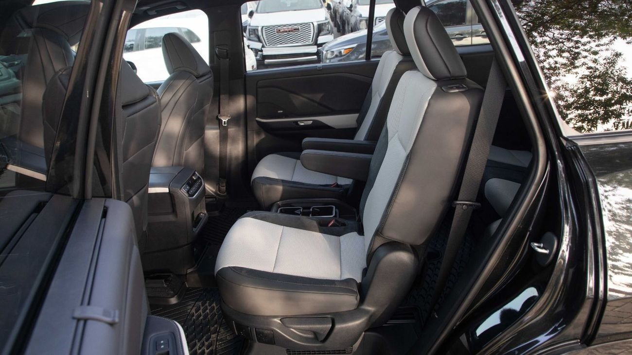 Lexus TX 500h F Sport 3./ For Local registration +10%