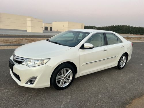 تويوتا كامري SE