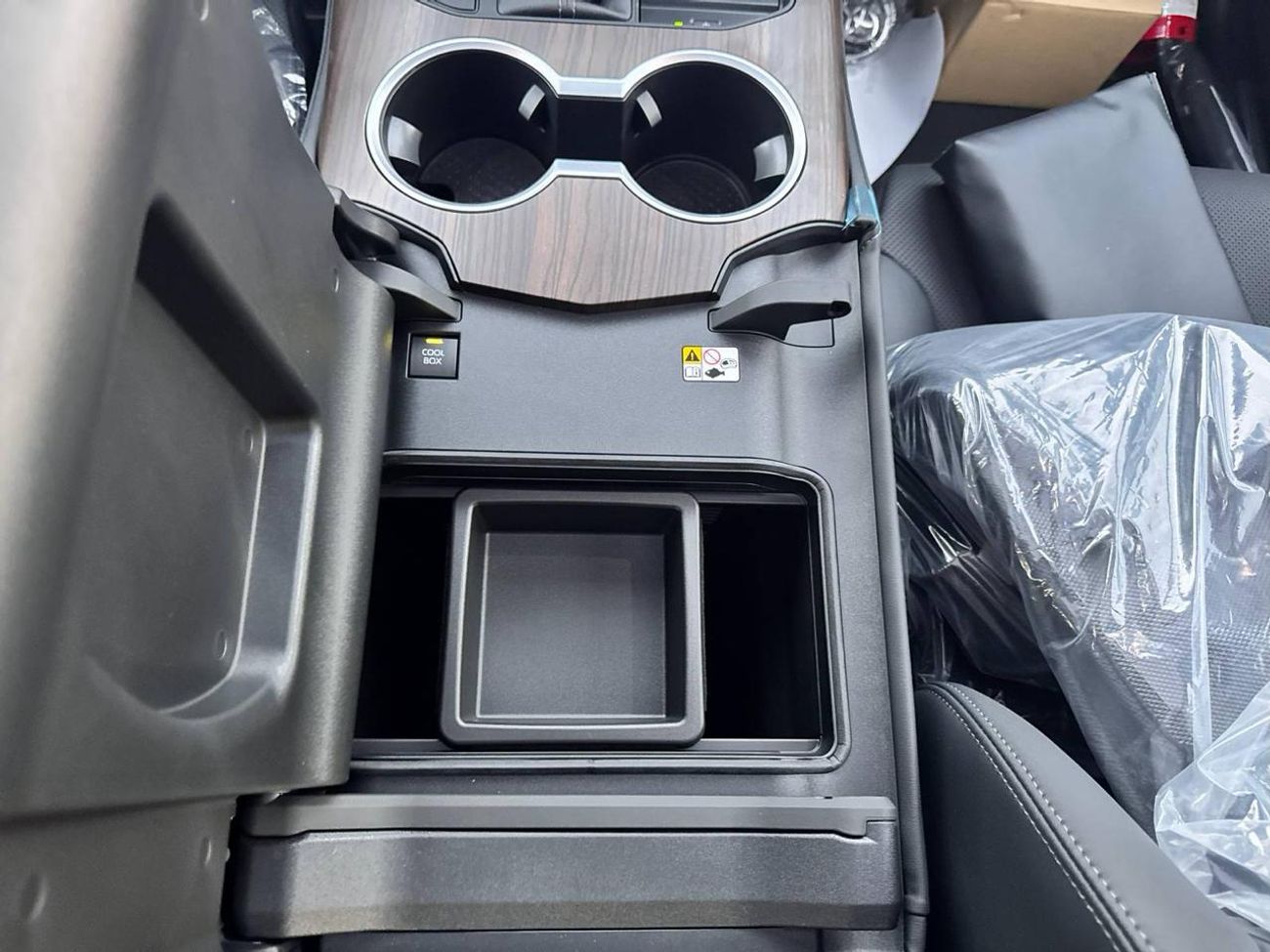 Toyota Land Cruiser TOYOTA LAND CRUISER 3.5L GXR TWIN TURBO WITH RADAR MY 2025