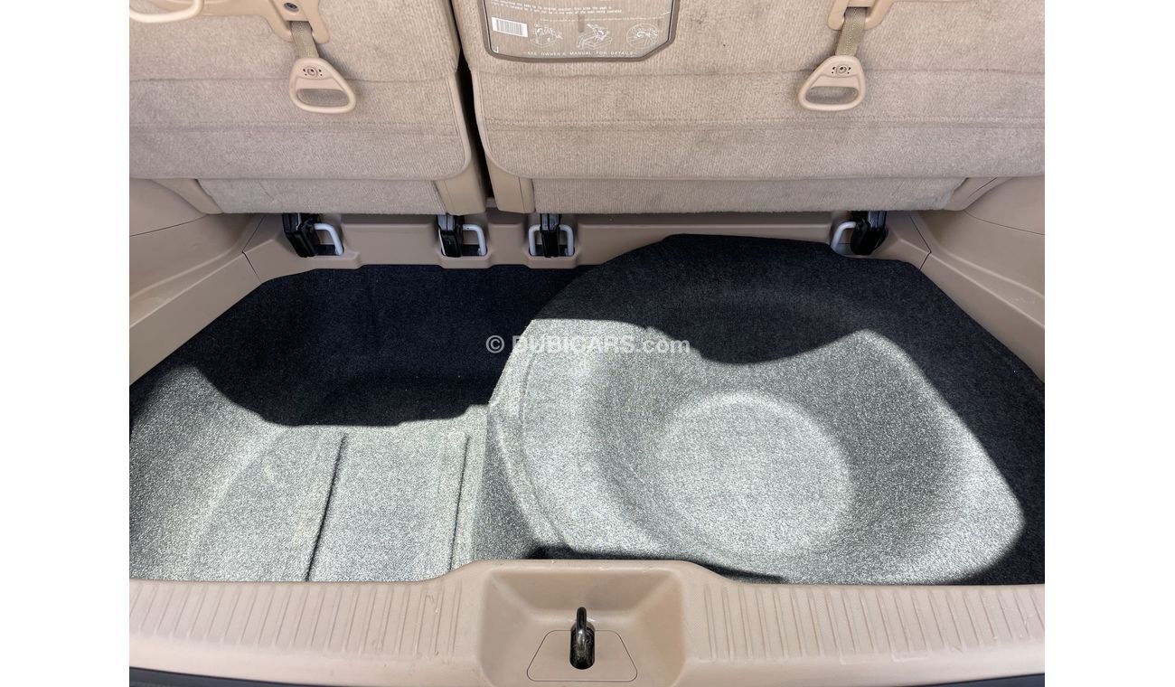 Toyota Previa GL 2.4L | GCC | EXCELLENT CONDITION | FREE 2 YEAR WARRANTY | FREE REGISTRATION | 1 YEAR FREE INSURAN