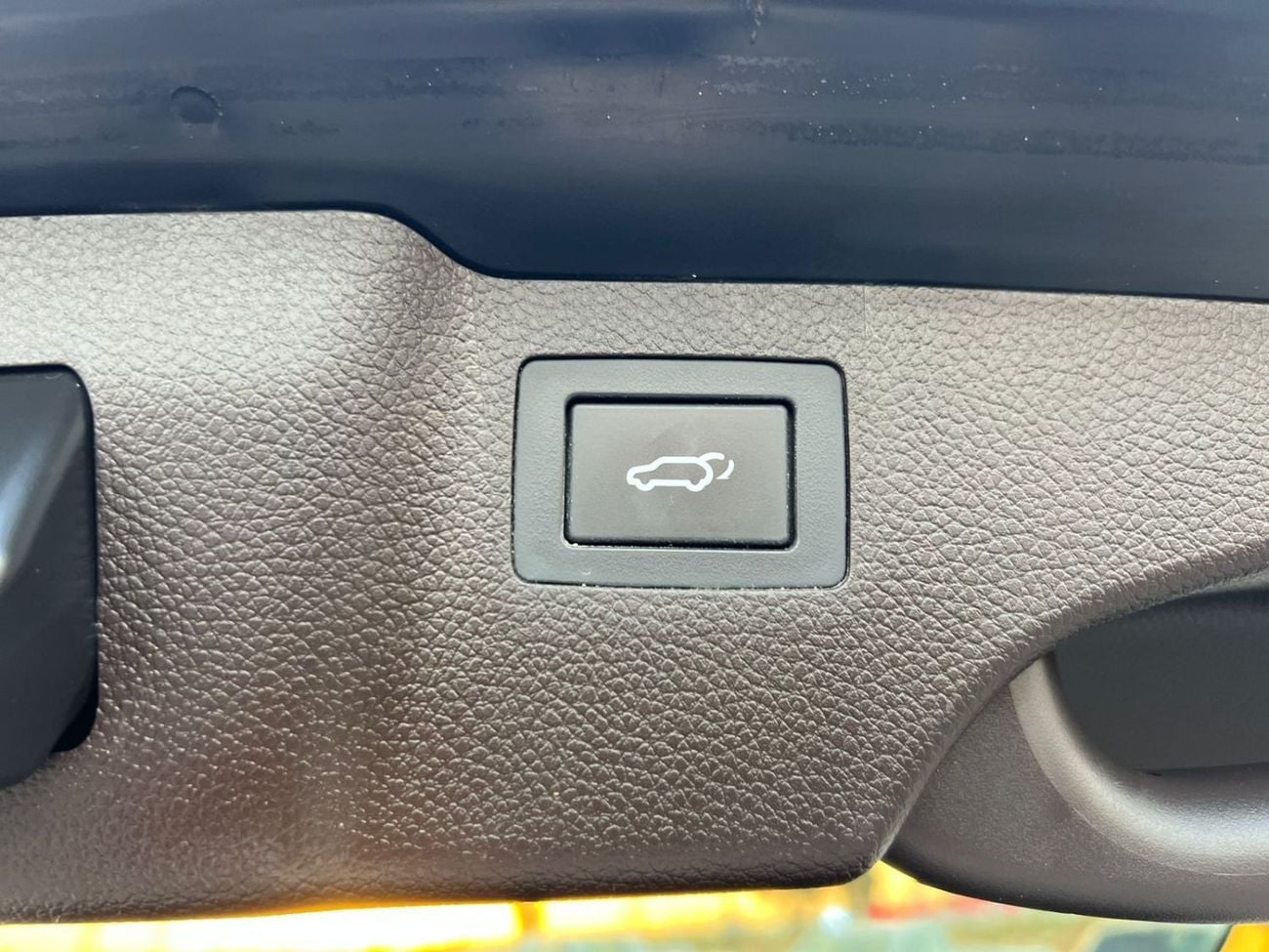 Hyundai Santa Fe SPORT (NON GCC) 2018 Hyundai Santafe Fe Full Options 2.0T V4 AWD 4x4 - Panoramic View - 360* 5 CAM -