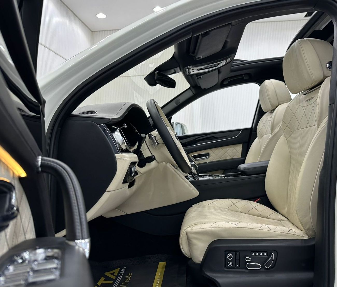 بنتلي بينتايجا Std