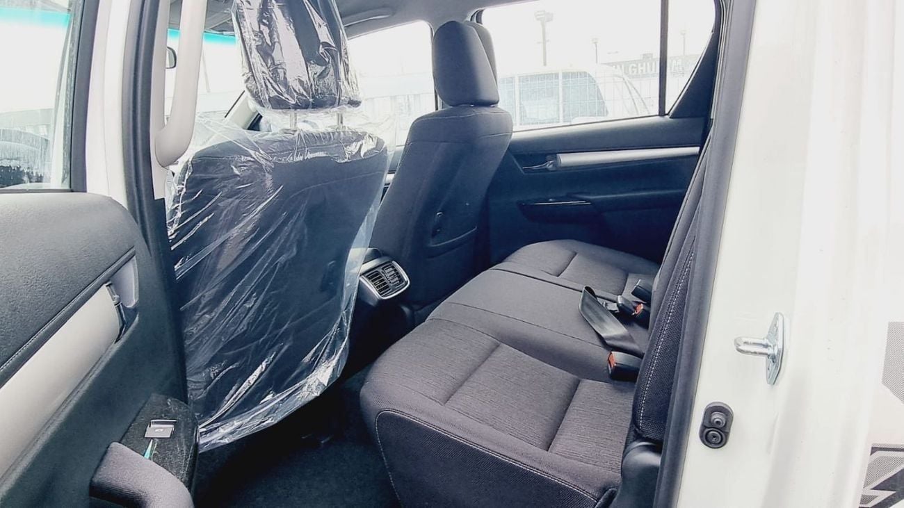 تويوتا هيلوكس GLX TOYOTA HILUX 2.4L DIESEL A/T MY 2026