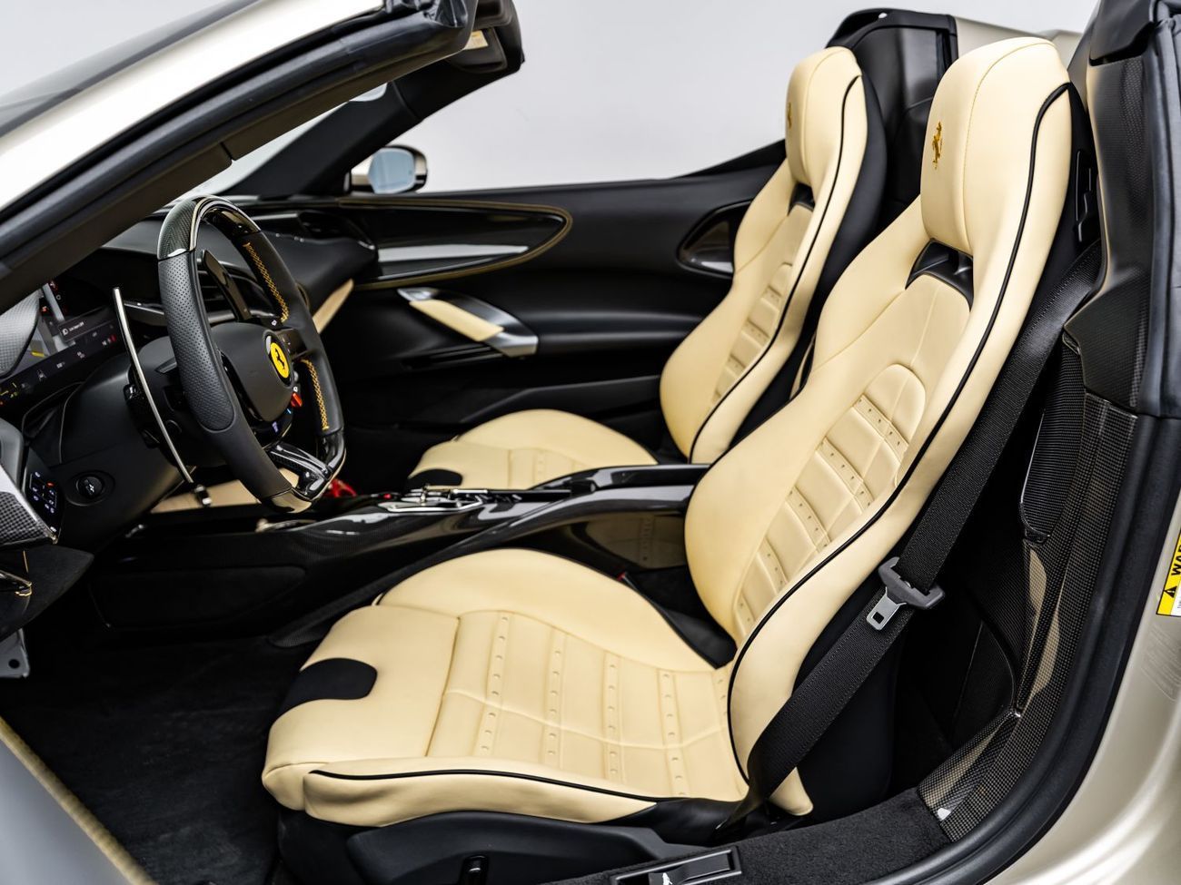 Ferrari SF90 Spider 2024 Ferrari SF90 Spider Assetto Fiorano, Ferrari Warranty and Service Contract, Low KMs, GCCThe BES