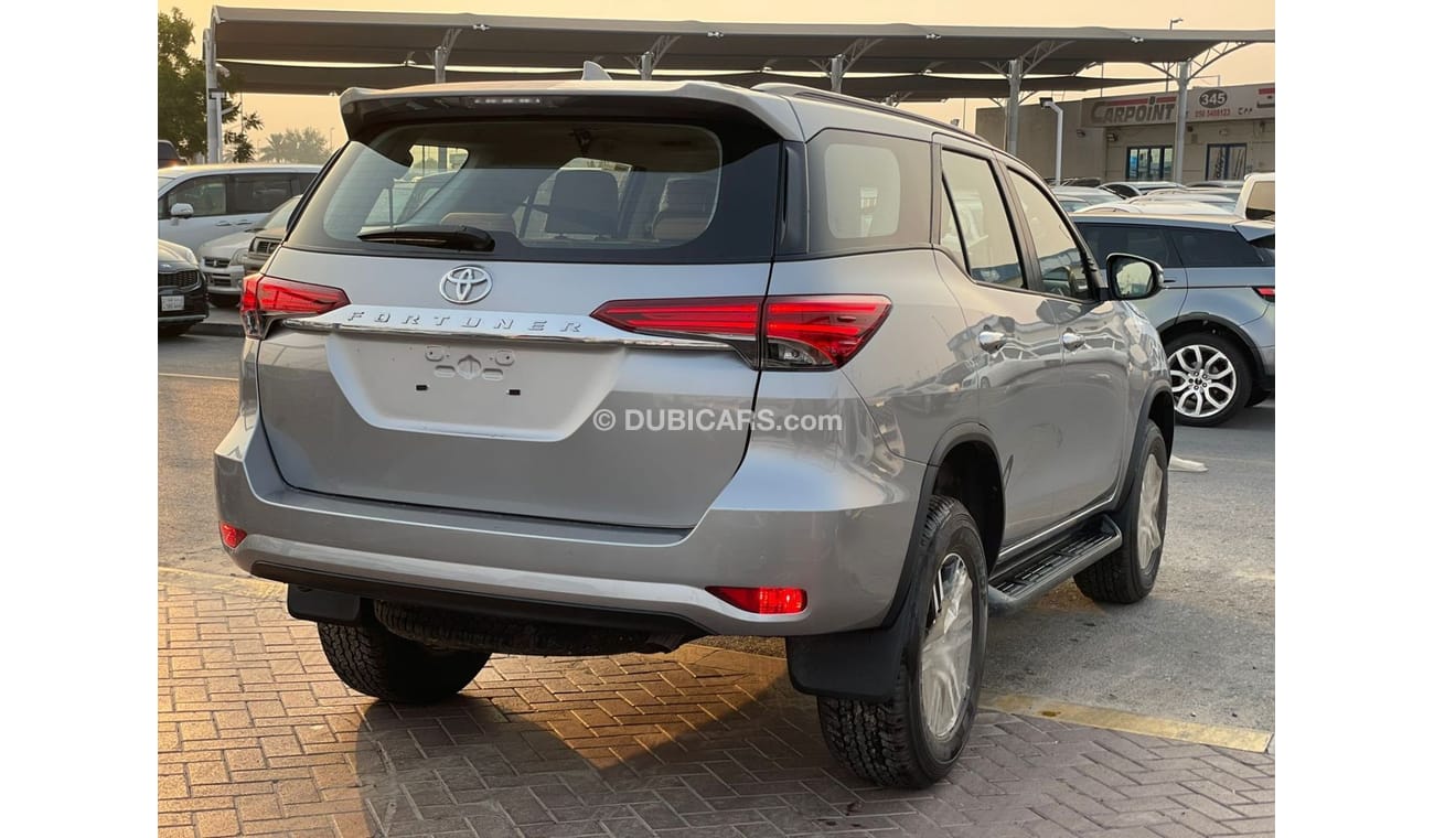 Toyota Fortuner TOYOTA FORTUNER 2.4L DISEL 2023