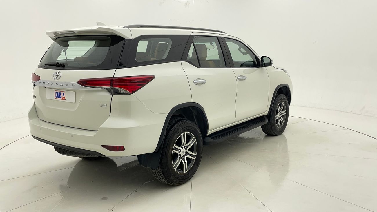 تويوتا فورتونر GXR 4 | بدون دفعة مقدمة | اختبار قيادة مجاني للمنزل