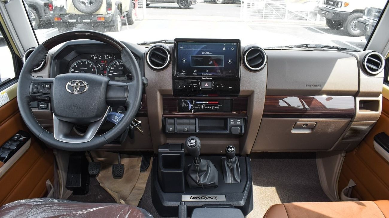 Toyota Land Cruiser 70 4.0L V6 Petrol