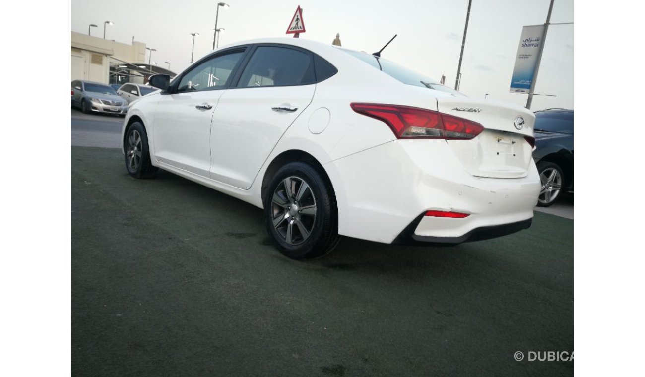 Hyundai Accent Hyundai accent 2020 GCC original color