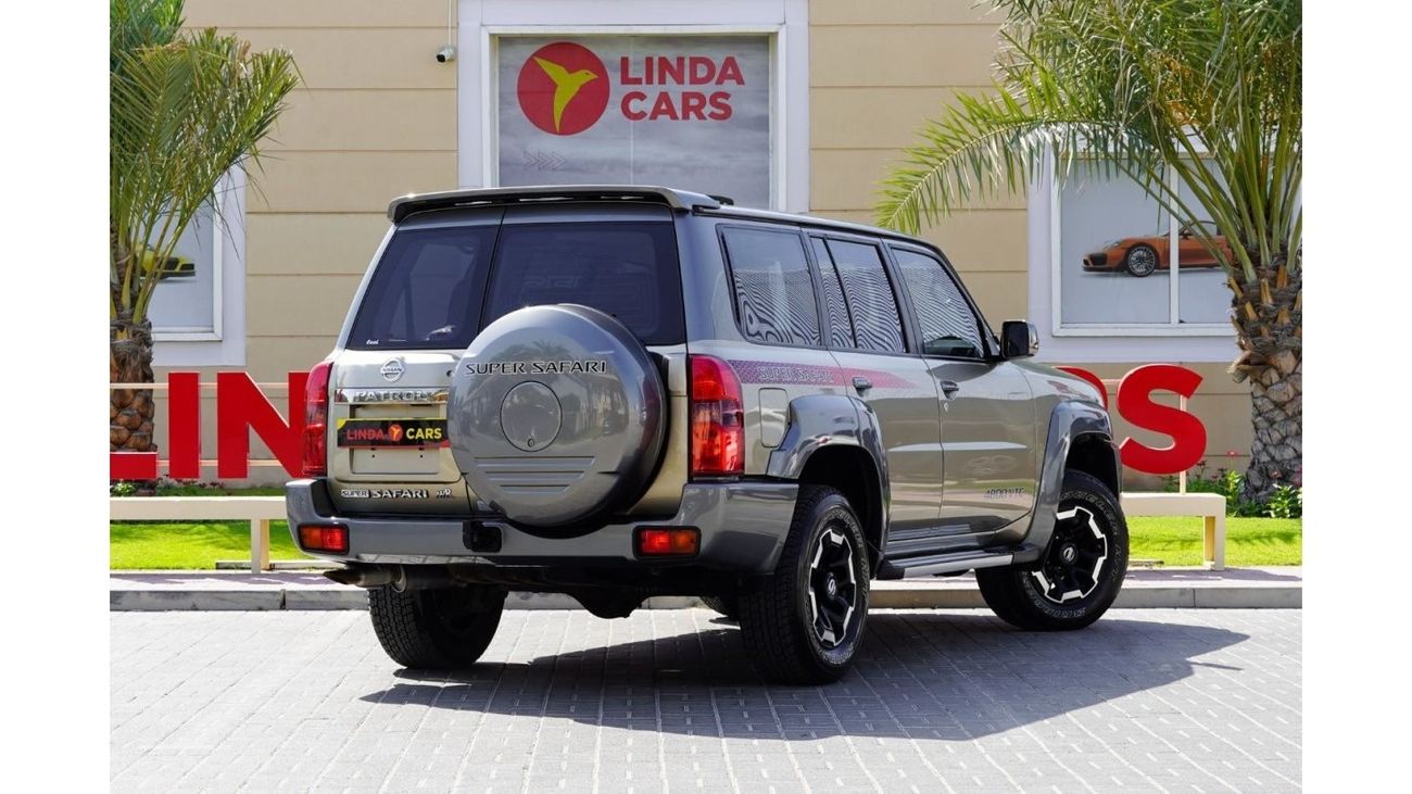 نيسان باترول سوبر سفاري