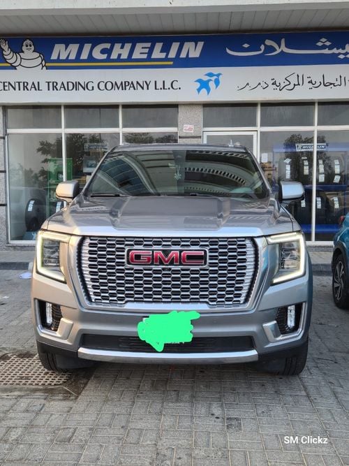 GMC Yukon Denali 6.2L (8 Seater)