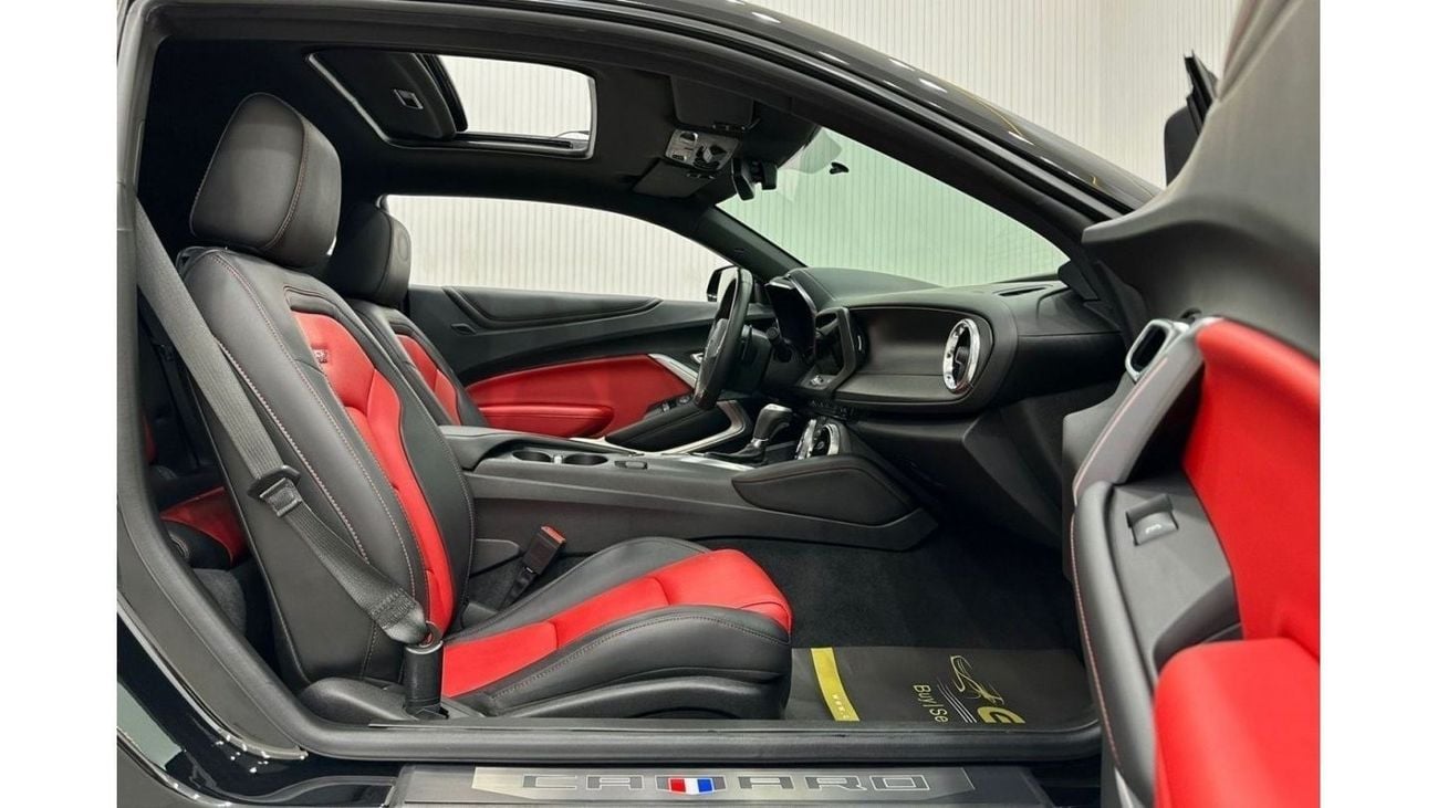 Chevrolet Camaro 2018 Chevrolet Camaro SS, May 2025 AAA Warranty, Full Chevrolet Service History, GCC