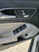 مرسيدس بنز GLA 250 4 Matic AWD