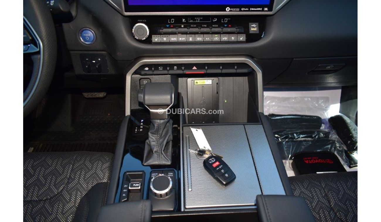 Toyota Sequoia Limited Hybrid V6 3.5L Turbo 4wd  Automatic.