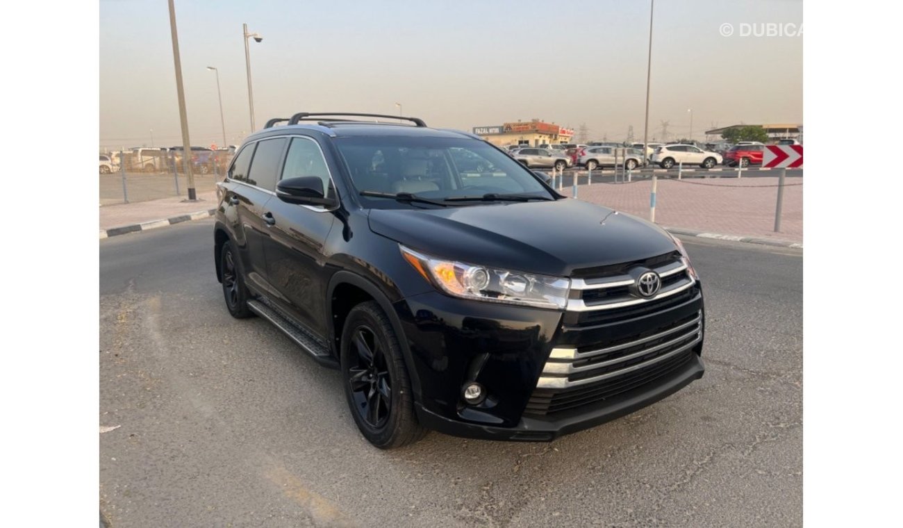 Toyota Highlander 2016 XLE LIMITED SUNROOF 4x4 BLACK EDITION RUN & DRIVE