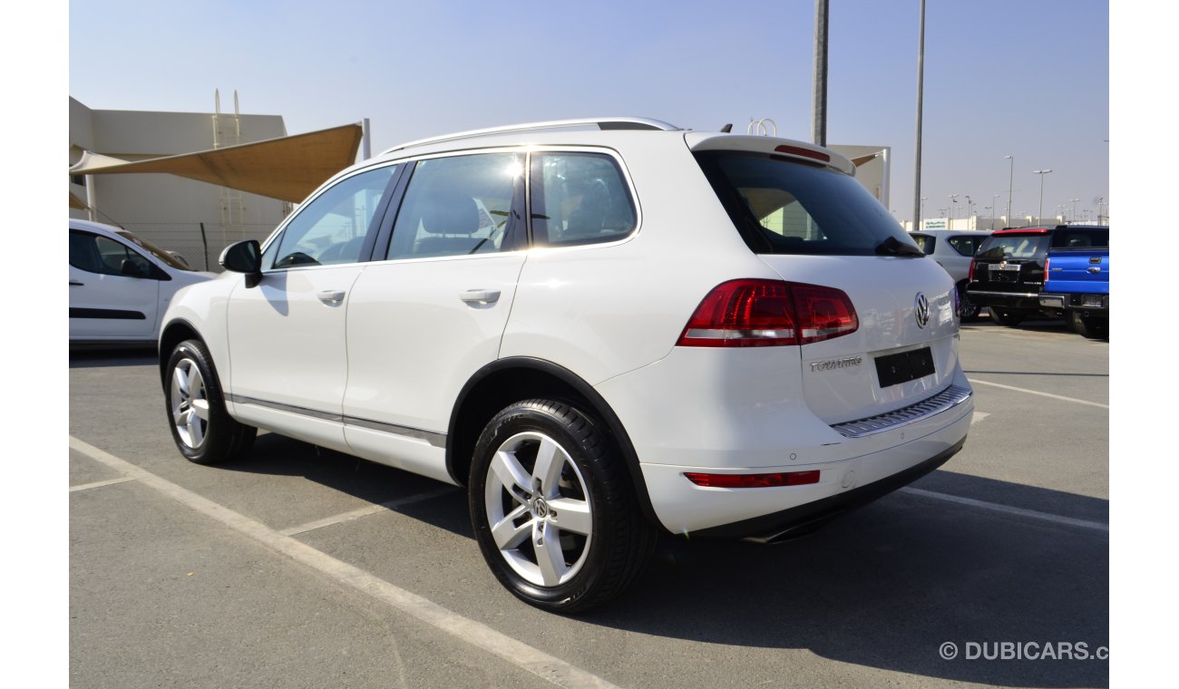 Volkswagen Touareg FULL OPTION 3.6L V6 GCC SPECS