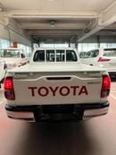 Toyota Hilux Double Cabin, 2.4L, 4x2, Diesel
