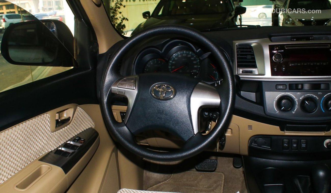 Toyota Fortuner LOW KMS, FULL SERVICE HISTORY AND WARRANTY