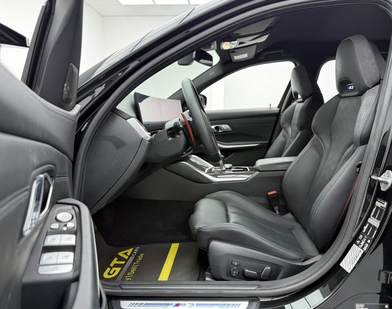 BMW M3 2025 BMW M3 Competition, 2029 BMW Warranty + Service Pack, Very Low Km, Fully Loaded, GCC