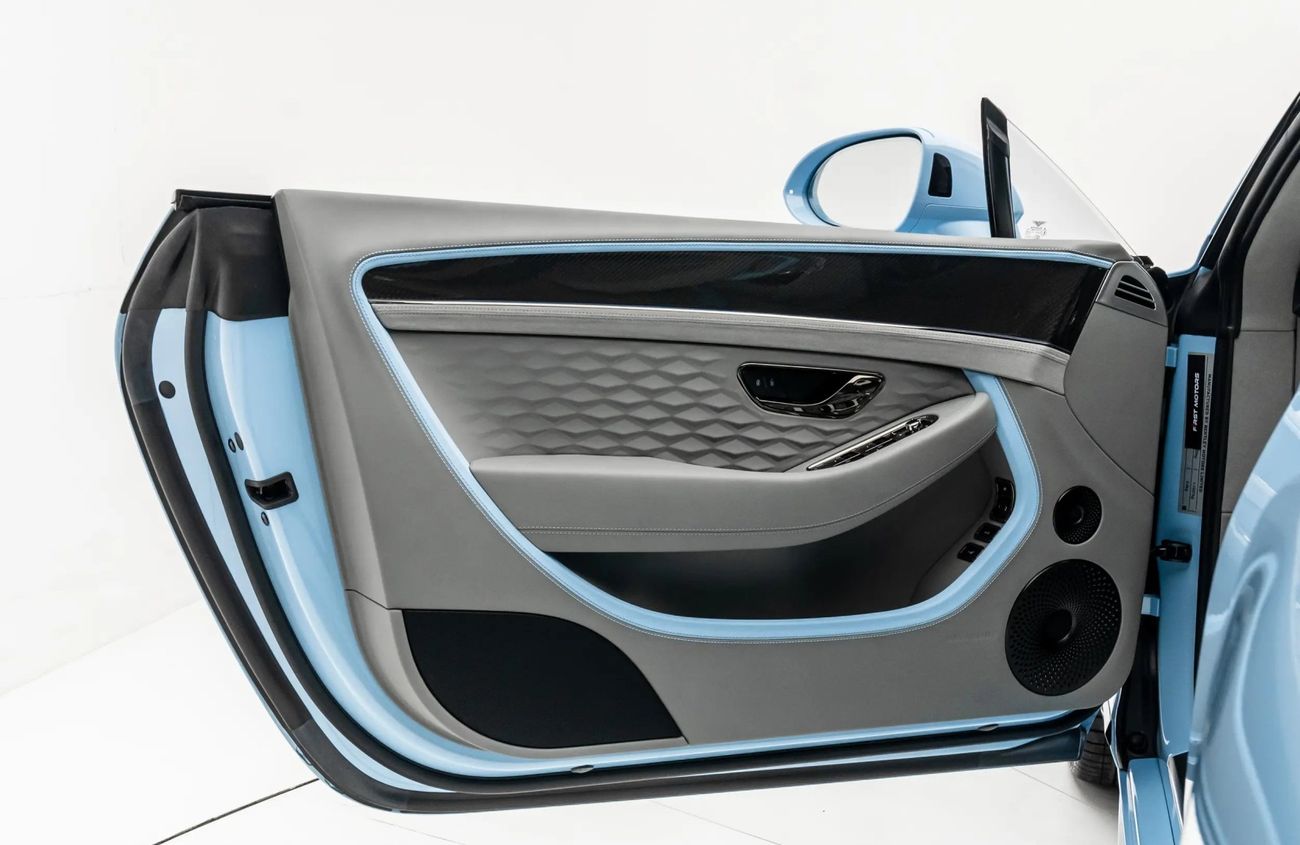 بنتلي كونتيننتال 4.0L V8 Twin-Turbocharged Engine + eMotors