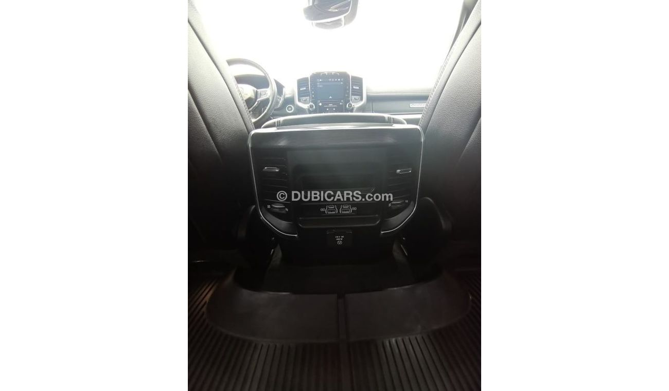 رام 1500 Dodge RAM Laramie - 2023 - White