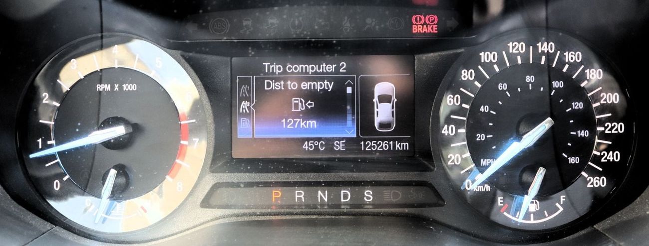 Ford Fusion SEL ACCIDENTS FREE - GCC - SUNROOF - ORIGINAL PAINT - PERFECT CONDITION INSIDE OUT