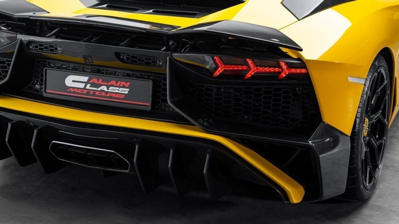 Lamborghini Aventador LP 700-4 - 2014 - GCC Specs