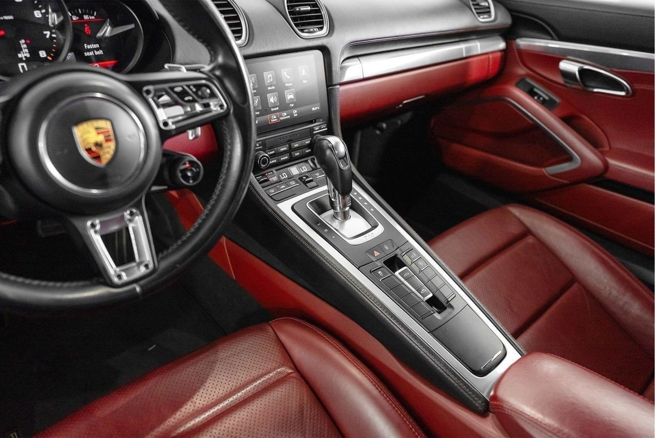 Porsche 718 Boxster Std 2.0L A/T