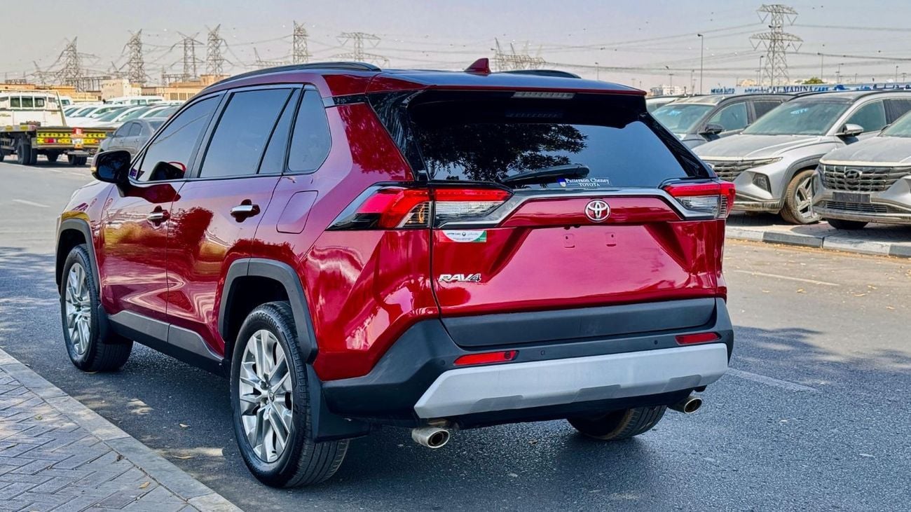 تويوتا راف ٤ PREMIUM CONDITION | 2.0L PETROL | RHD | AT | 2WD | 360 VIEW CAMERA | SUNROOF