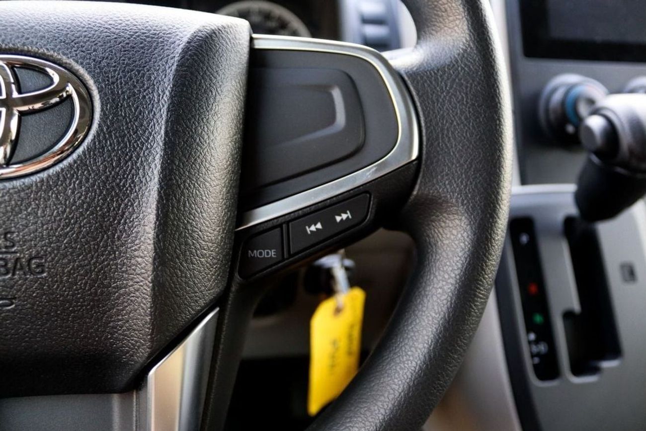 Toyota Hiace 2025 TOYOTA HIACE 3.5 AUTOMATIC  **EXPORT ONLY**التصدير فقط خارج الخليج**