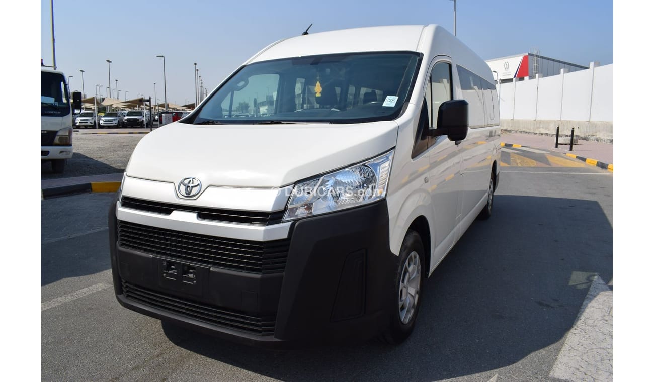 Toyota Hiace GLS - High Roof Toyota Hiace Highroof Bus 6 cylinder, Model:2019. Only done 62000 km