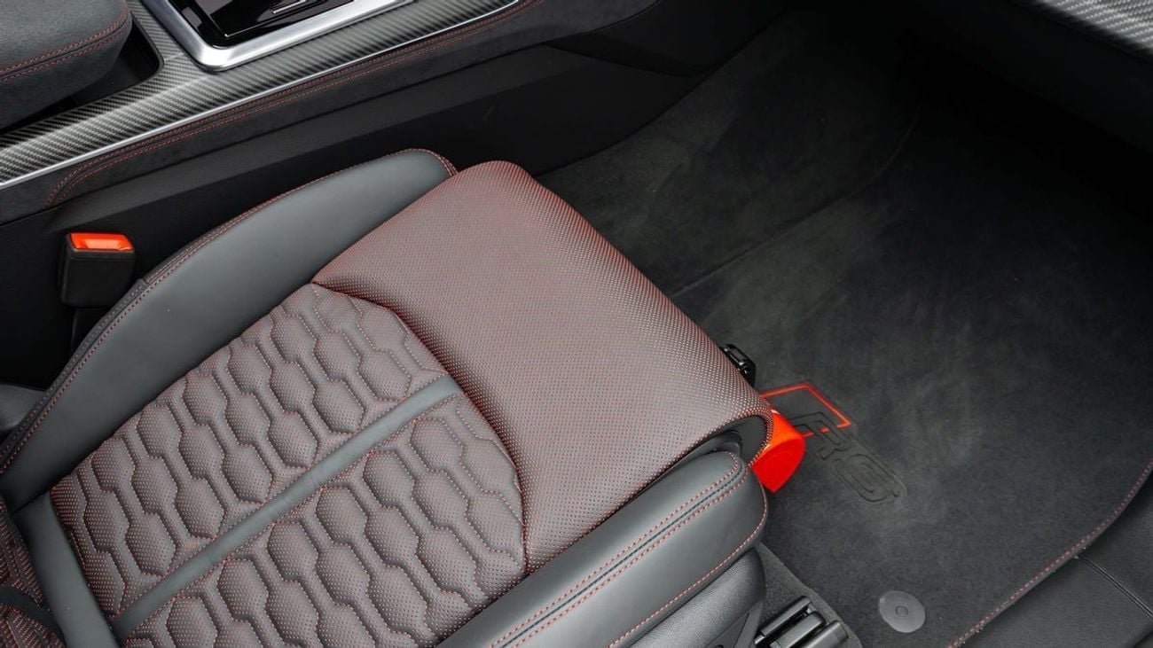 أودي RSQ8 Performance - 2025 - GCC Specs - Under Warranty and Service Contract