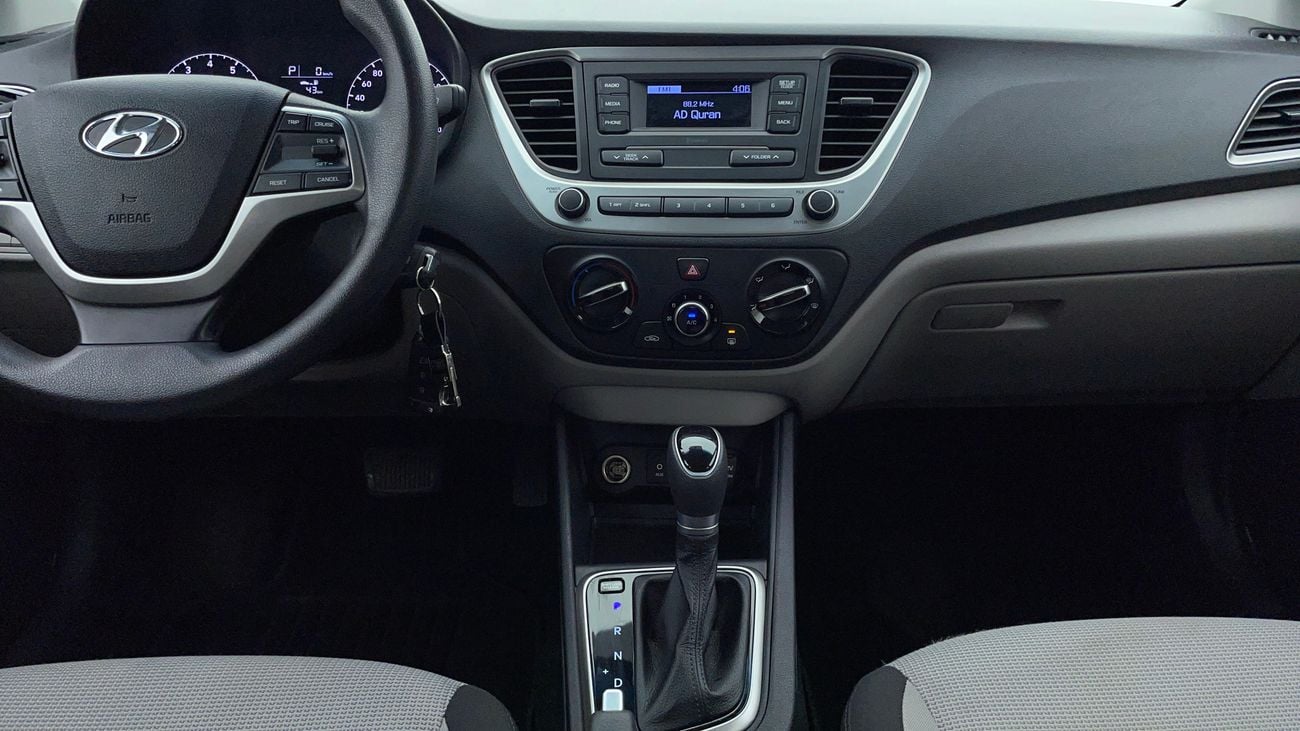 Hyundai Accent GL 1.6 | Zero Down Payment | Free Home Test Drive