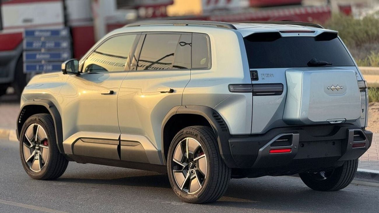 بي واي دي ليوبارد تيتانيوم 3 BYD Leopard 03 Ultra