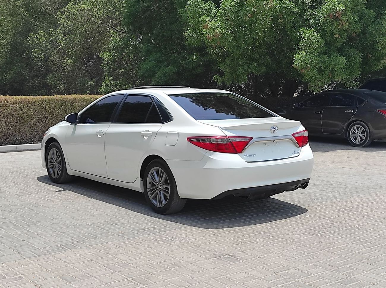 Toyota Camry Limited 2.5L Toyota Camre 2016 2.5 Full options no1