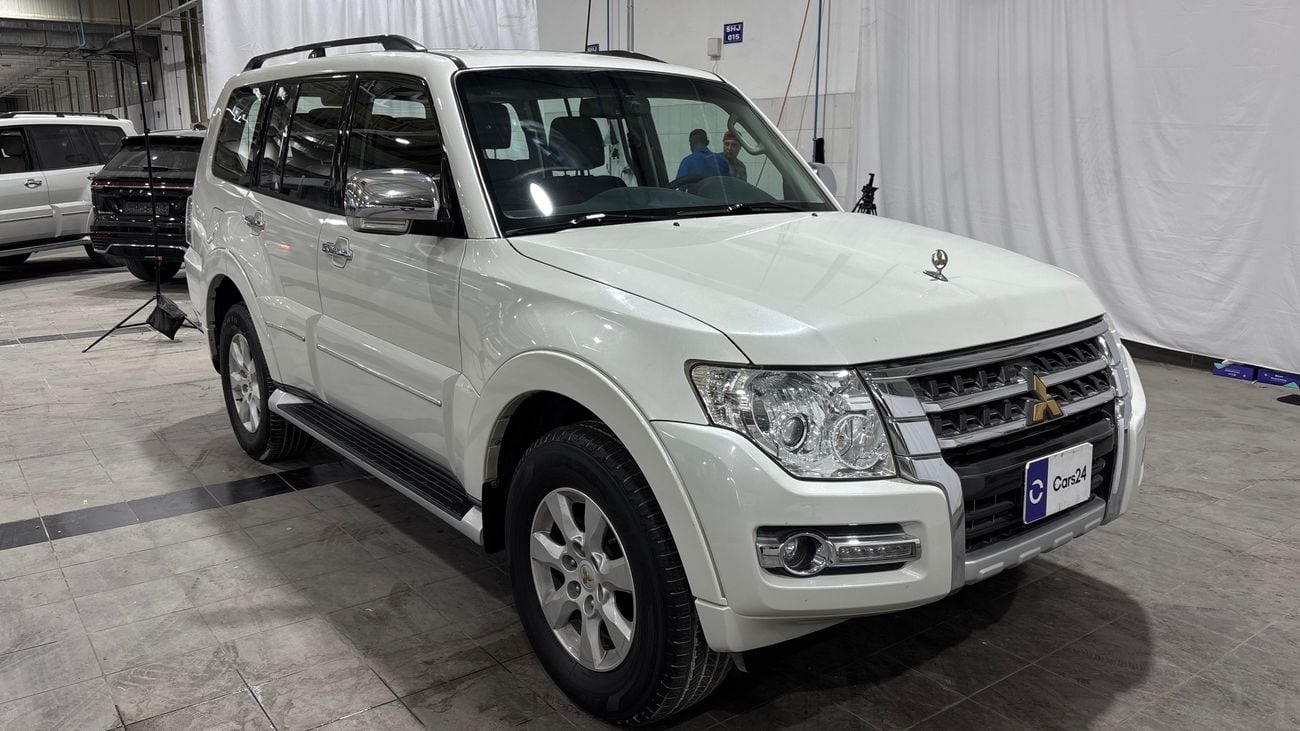 ميتسوبيشي باجيرو GLS MIDLINE 2022 GLS MID | AED 1050/Month | 0 DP | 30 Day Return | Warranty | Service History