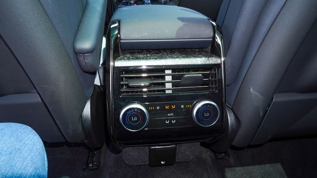 لاند روفر رينج روفر سبورت FIRST EDITION P530