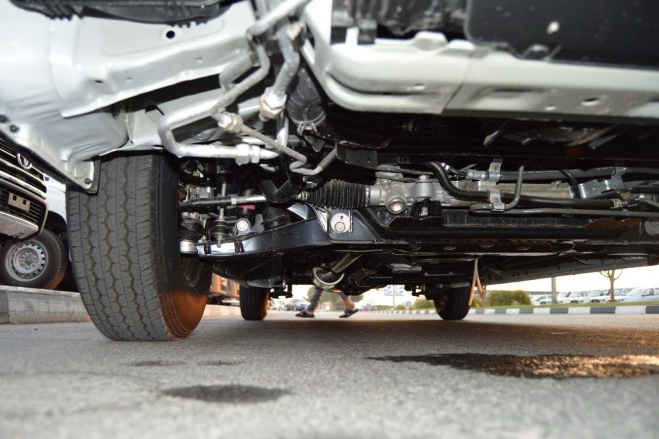 تويوتا هاياس High Roof