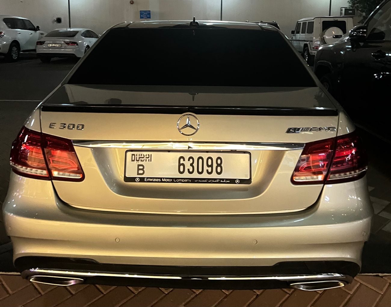 مرسيدس بنز E300 AVANTGARDE SPORT