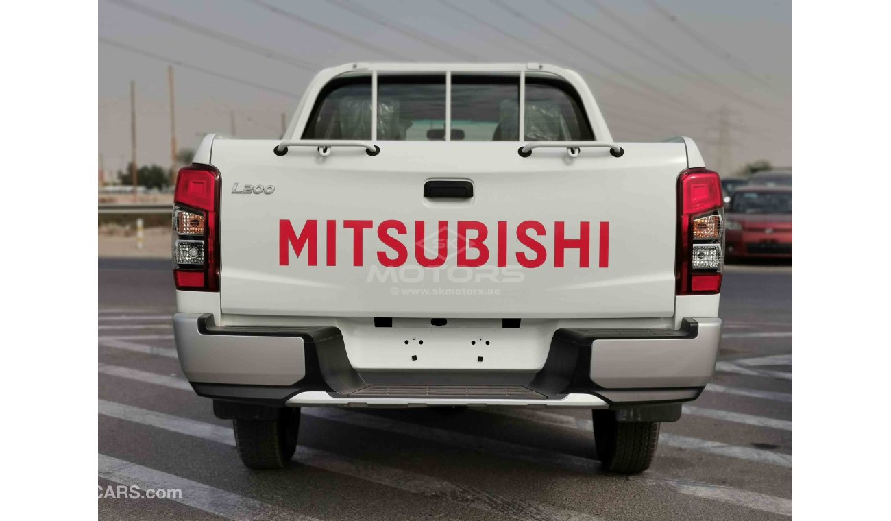 Mitsubishi L200 2.4L PETROL, AUTOMATIC , FRONT A/C, XENON HEADLIGHTS (CODE # MLP01)