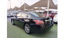 Nissan Altima 2015 model, leather hatch, cruise control, remote control wheels, in excellent condition