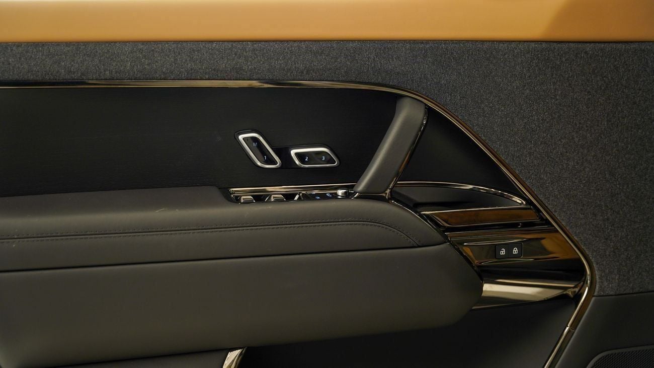 لاند روفر رينج روفر سبورت Range Rover Sport Autobiography 2025 – P530 - Borasco Grey