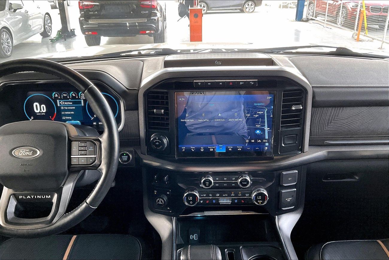 Ford F 150 Platinum FX4 - Super Crew | Guaranteed Warranty | 0 Down Payment