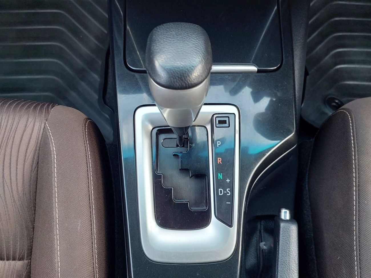 Toyota Fortuner TOYOTA FORTUNER SUV RHD 2019 MODEL 2.8 L DIESEL AUTOMATIC(PM10081)